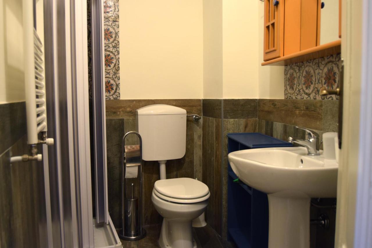 Al Teatro Biondo Guest House Palermo Buitenkant foto